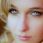 Глаза стеклянные