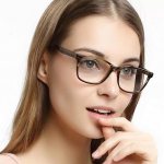 Очки помогают хорошо видеть, но не улучшают зрение