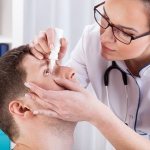 Отек верхнего века у переносицы