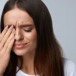 Противовоспалительные глазные капли – лучшие стероидные и нестероидные препараты