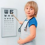 проверка зрения у окулиста