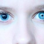 Pupils of different sizes